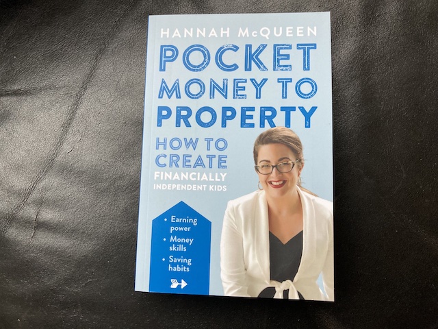 My review of Pocket Money to Property by Hannah McQueen, front cover